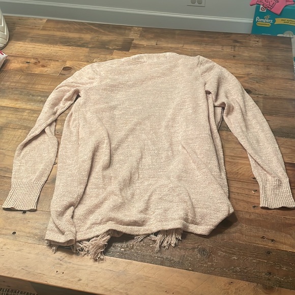 Lilly Pulitzer open front fringe sweater size medium - Picture 4 of 4